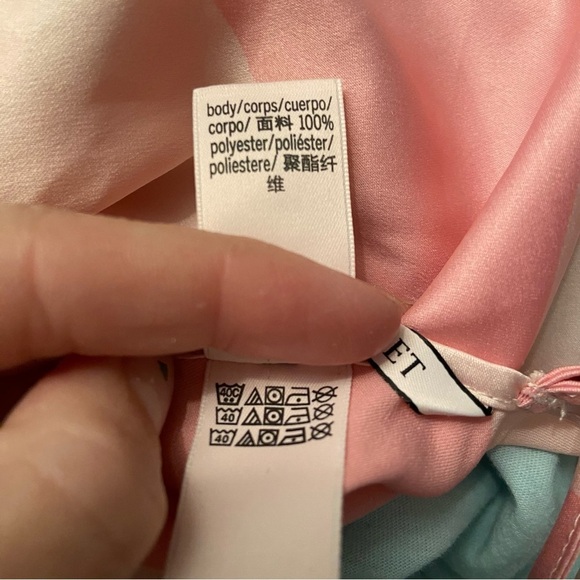 Victoria’s Secret pink striped low back camisole in size small - Picture 7 of 7